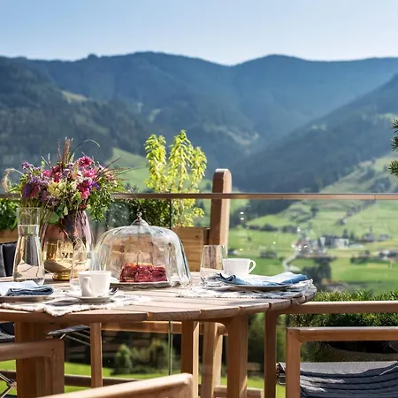 Chalet Bergwaertsgeist Senhoog Luxury Homes Leogang